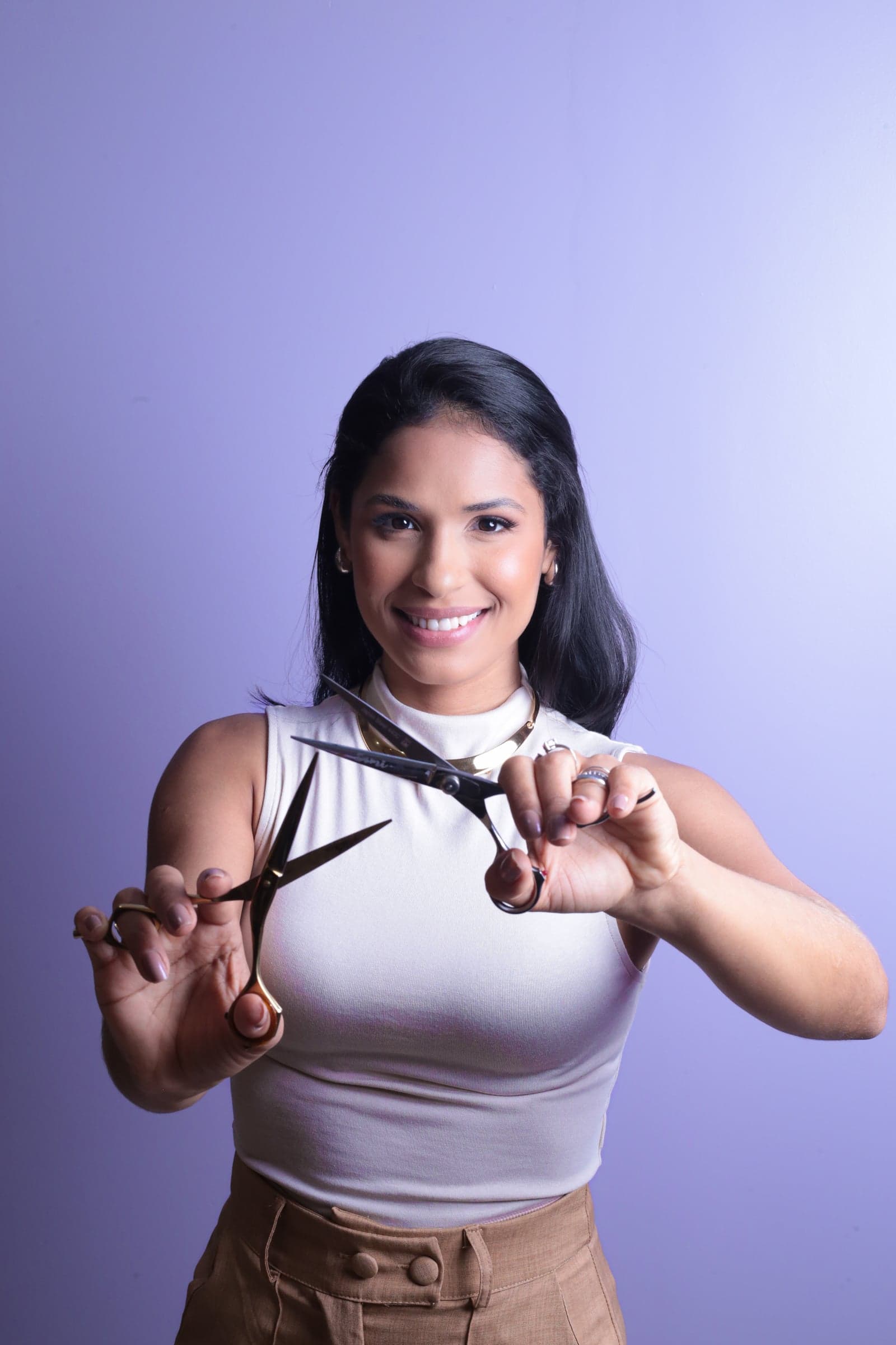 Veida Matos, especialista em mechas, iluminado e correção de cor